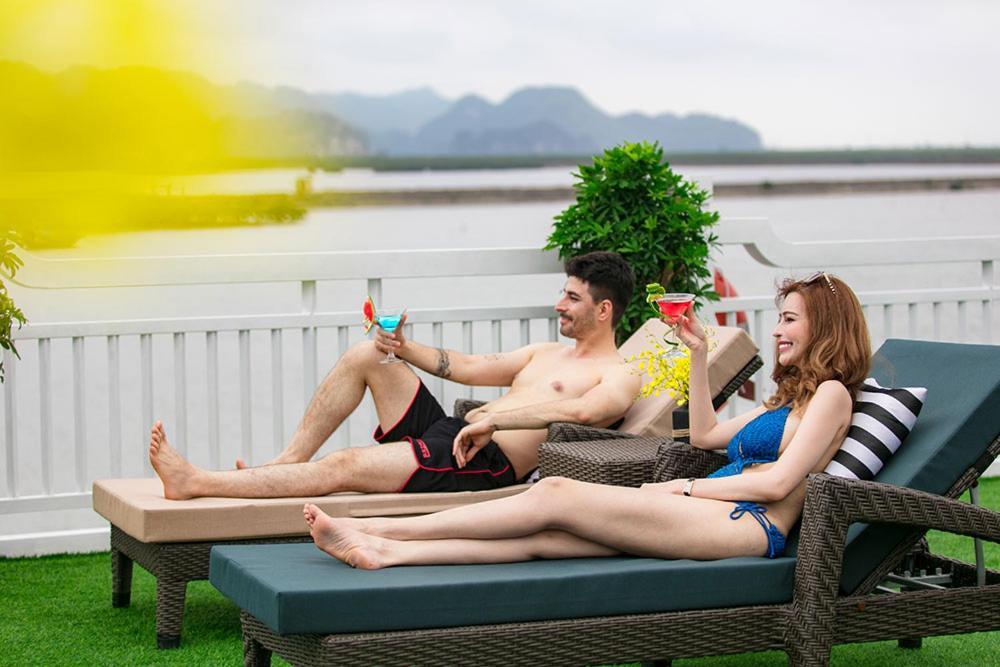 Hotel Bellezza Boutique Cruises à Hạ Long Extérieur photo